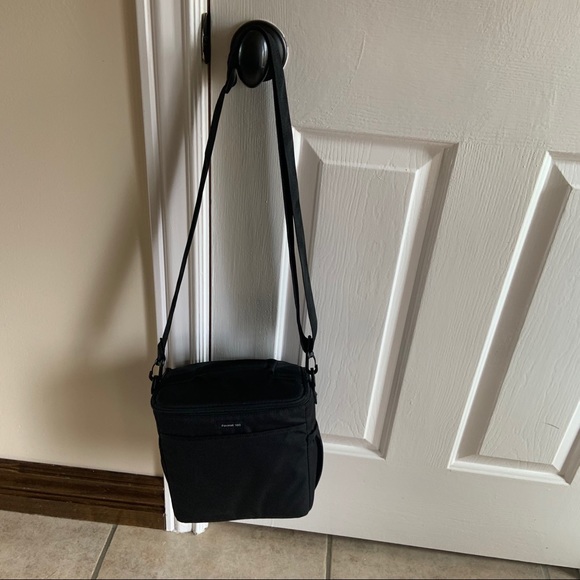 Lowepro Camera Case Format 160 - Picture 4 of 6